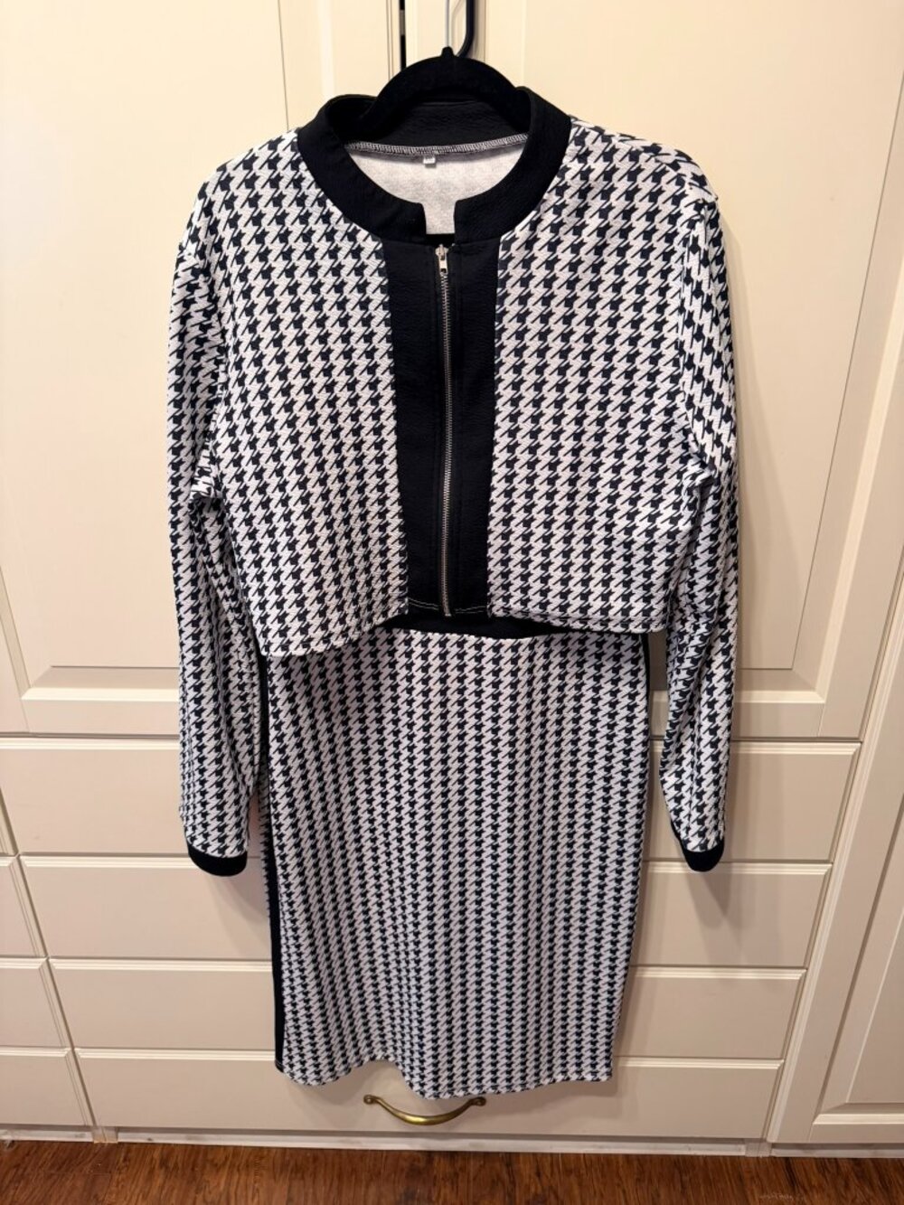 Women’s Black & White Houndstooth 2-Piece Knee-Length Dress (Plus Size XXL)